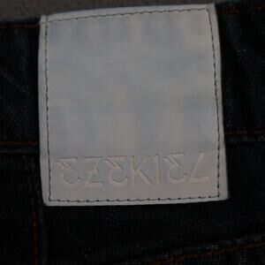 Ezekiel 305 Chopper Jeans Mens Size 33 Dark Indigo Slim Straight Leg Skate Denim